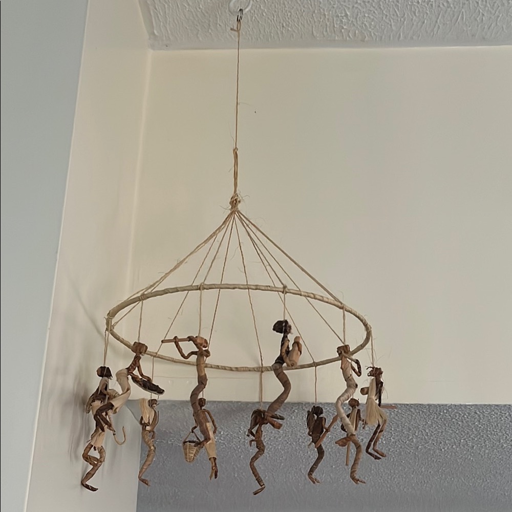 ▫️Tribal Wood/Woven Handcrafted Hanging Mobile with Figurines - Picture 4 of 4
